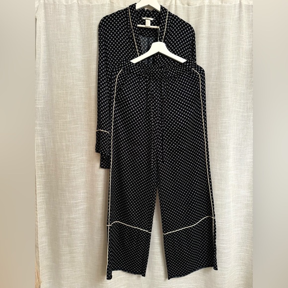 H&M Matching Set π - Picture 4 of 5